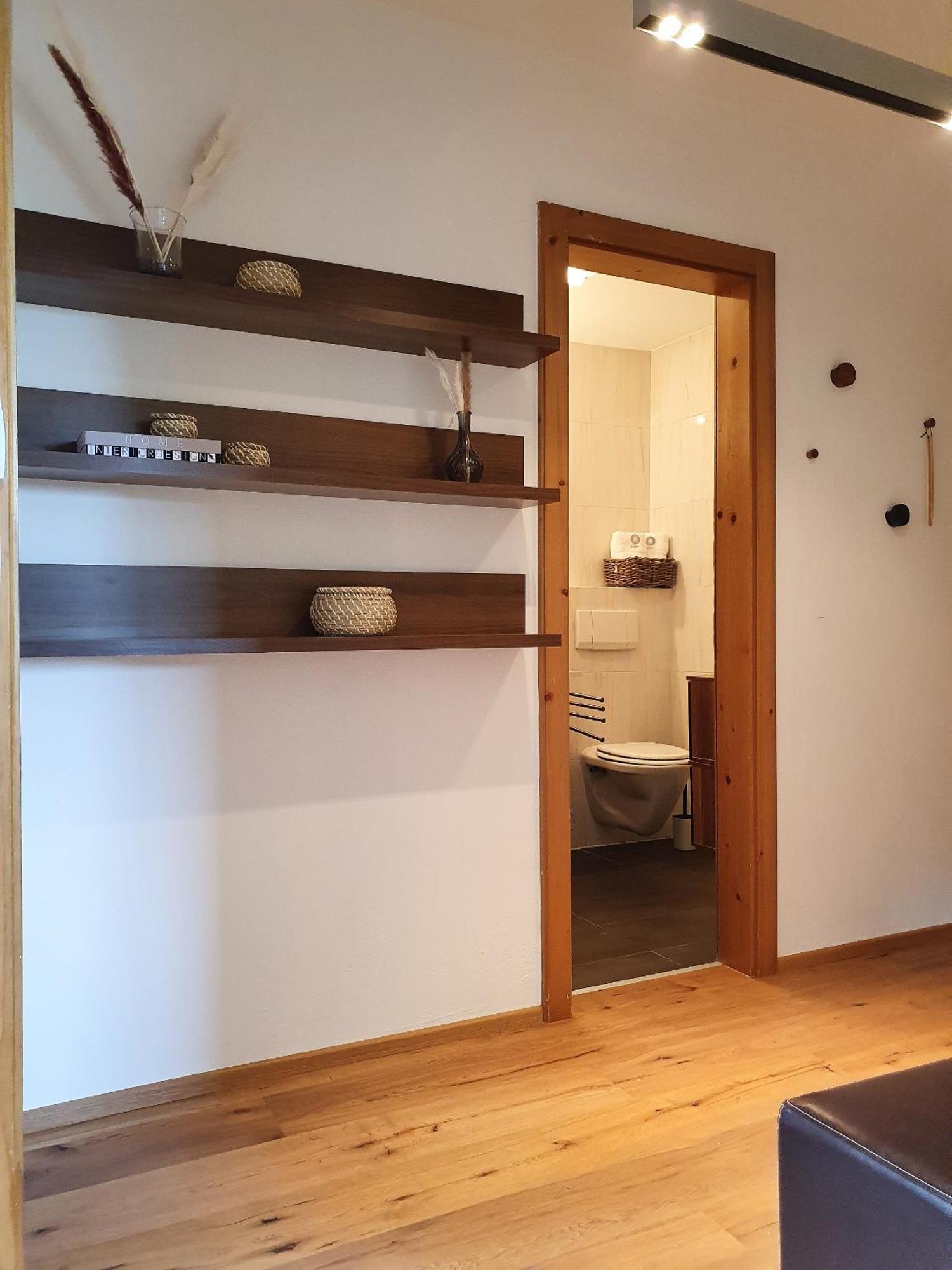 Alpenflair Apartment Mit Bergblick - Inkl Parkplatz #7 Innsbruck Eksteriør bilde