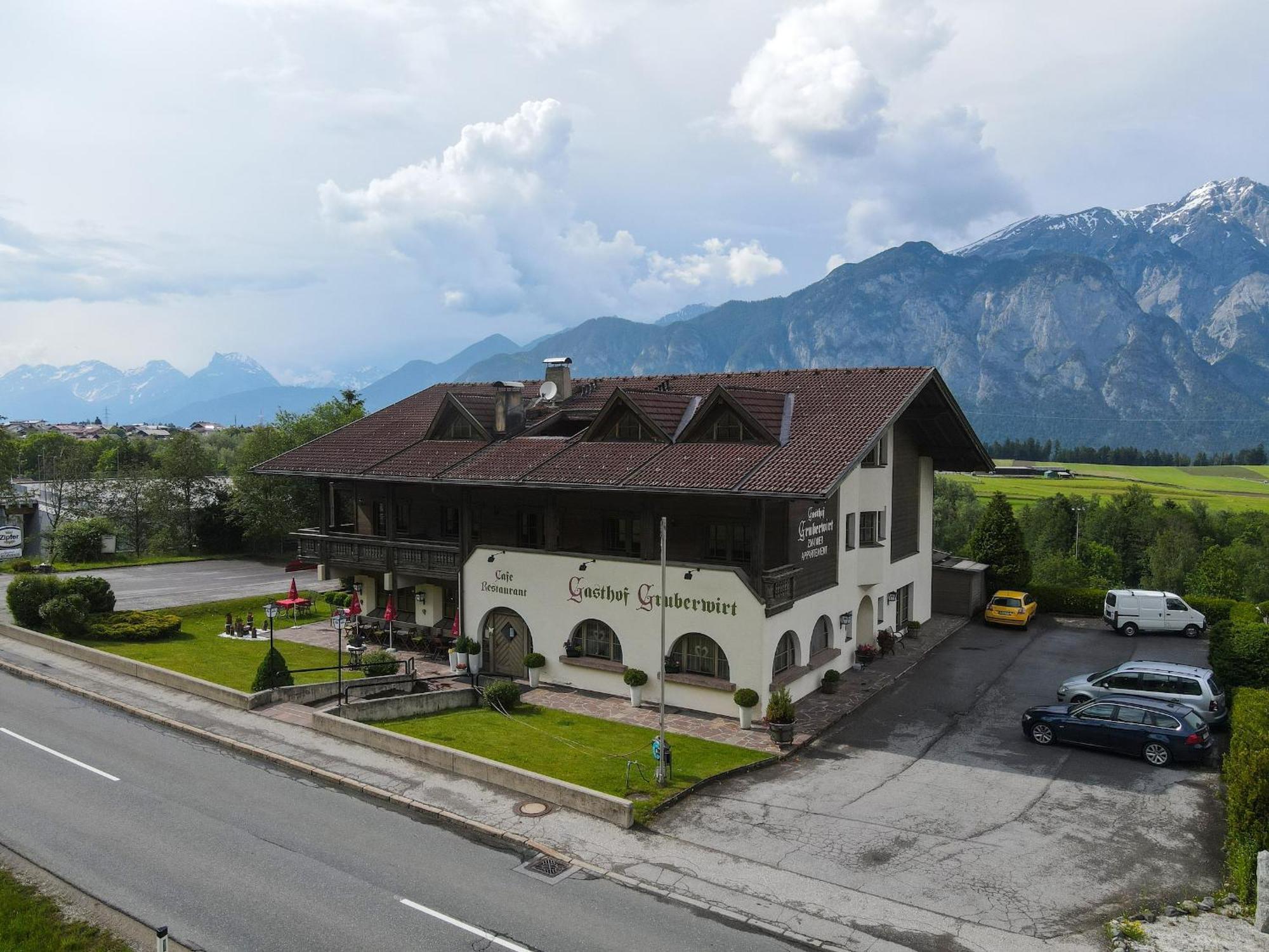 Alpenflair Apartment Mit Bergblick - Inkl Parkplatz #7 Innsbruck Eksteriør bilde