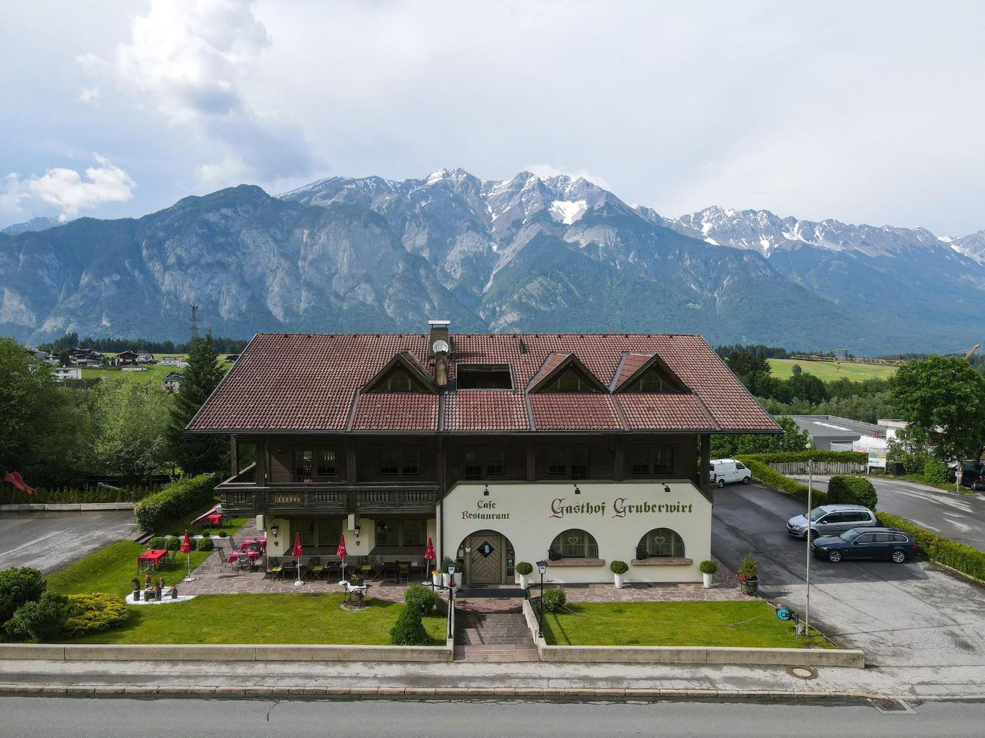 Alpenflair Apartment Mit Bergblick - Inkl Parkplatz #7 Innsbruck Eksteriør bilde